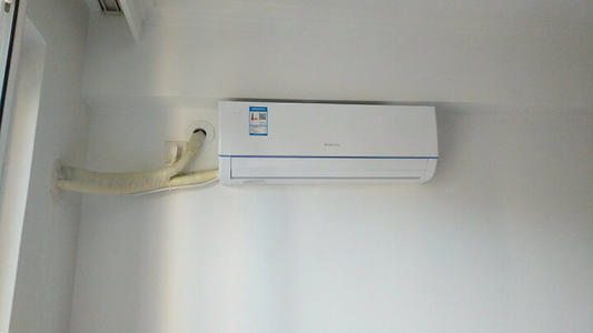 格力KFR-35GW(35570)FNBa-4壁挂式空调参数功率/尺寸/能效